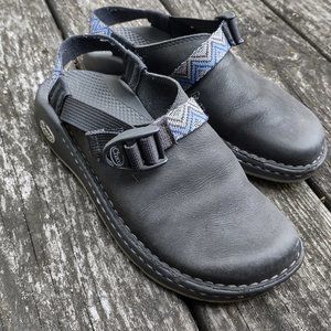 Chaco clogs